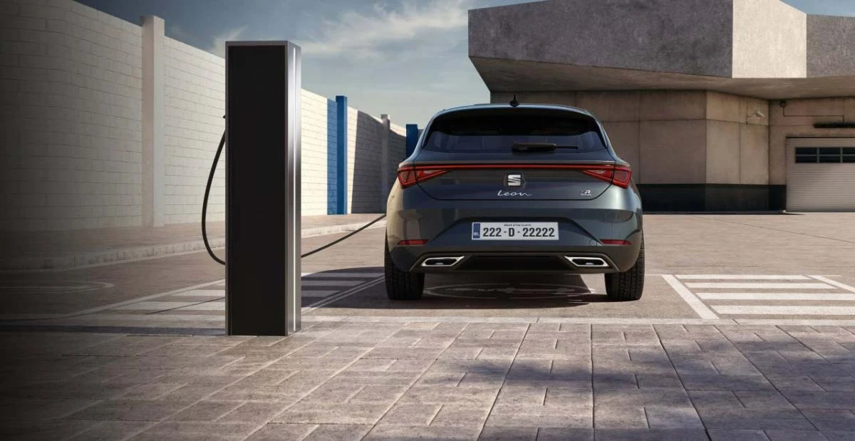 LEON E-HYBRID