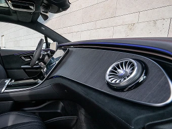 High-quality materials and trim elements